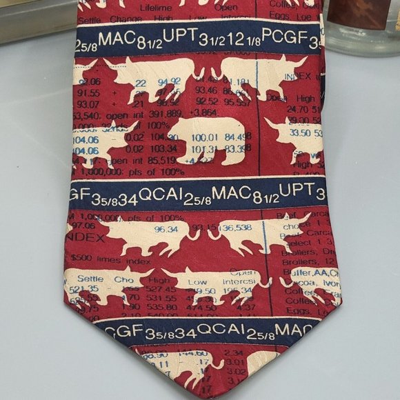 RM Style 1995 Ralph Marlin Necktie Stockmarket Bulls Bears Silk USA Vintage - Picture 2 of 7